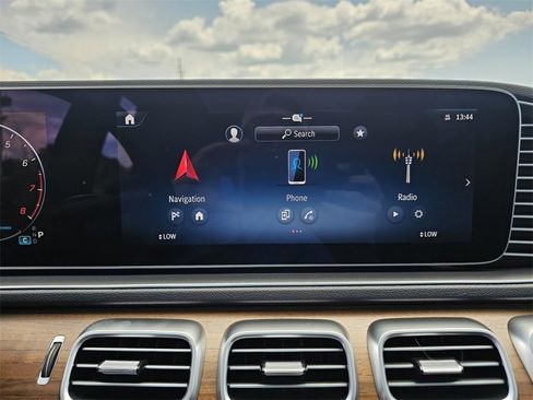 New 2025 Mercedes-Benz GLE 350 4MATIC image 19