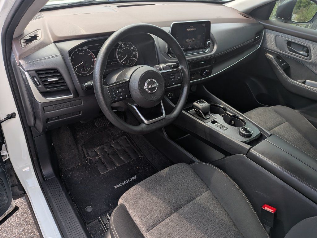 Used 2022 Nissan Rogue S AWD/4WD image 11