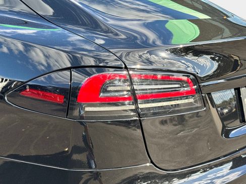 Used 2023 Tesla Model S image 17