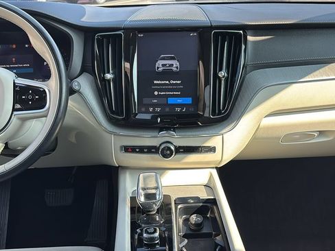 Certified 2025 Volvo XC60 B5 Ultra AWD/4WD image 5