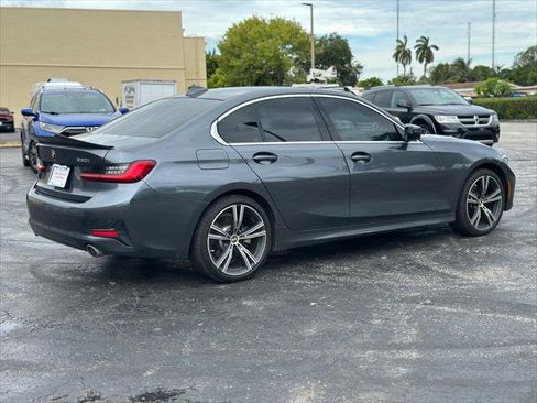 Used 2020 BMW 330i Sedan w/ Executive Package RWD image 8