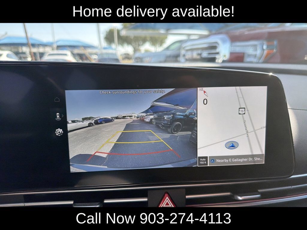 Used 2025 Hyundai Elantra Limited FWD image 25