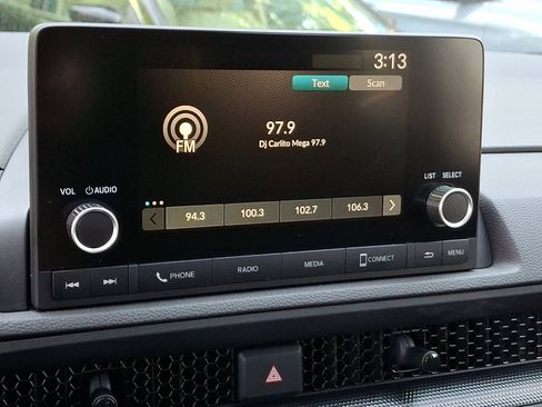 Used 2023 Honda CR-V EX image 17