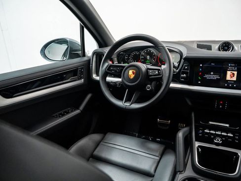 New 2026 Porsche Cayenne S AWD/4WD image 25