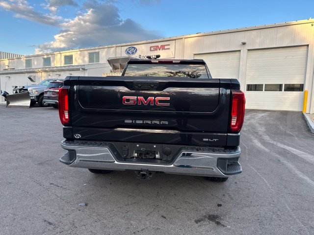 Used 2025 GMC Sierra 1500 SLT AWD/4WD image 4