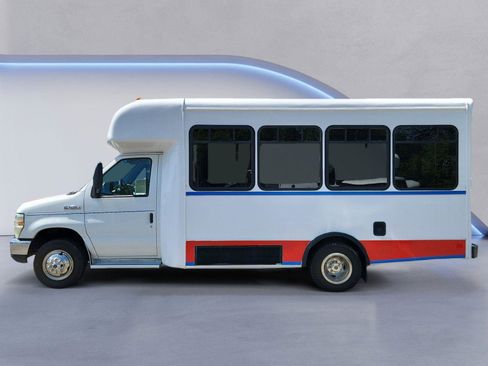 Used 2009 Ford E-450 and Econoline 450 RWD image 6