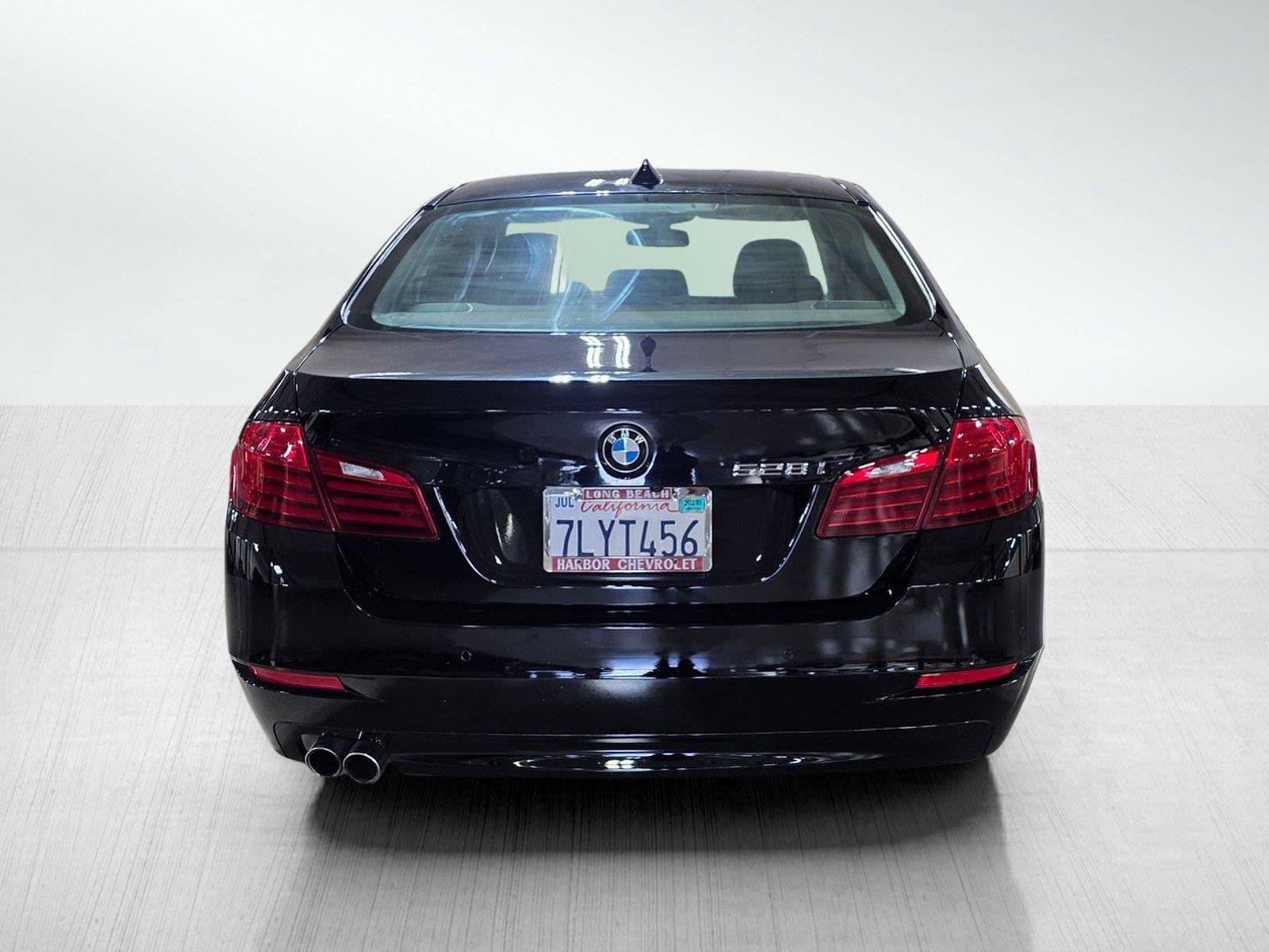 Used 2015 BMW 528i Sedan RWD image 6