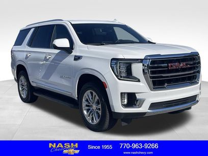 Used 2024 GMC Yukon SLT w/ SLT Luxury Package