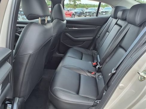 New 2026 MAZDA MAZDA3 2.5 S Sedan w/ Preferred Pkg FWD image 15