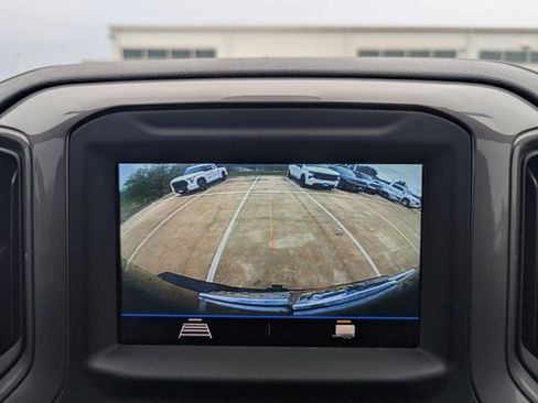 Used 2023 Chevrolet Silverado 2500 Custom w/ Custom Value Package image 15