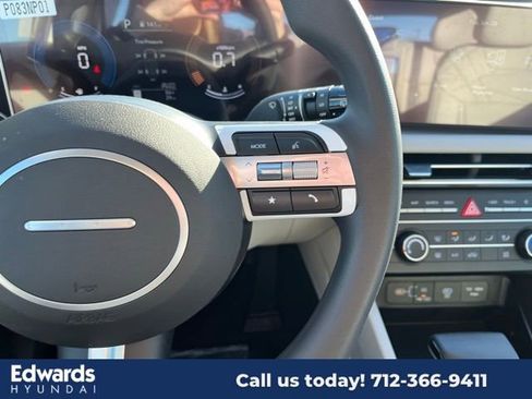 New 2025 Hyundai Tucson SE image 23