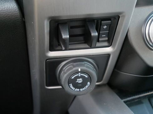 Certified 2021 Ford F350 Platinum AWD/4WD image 25