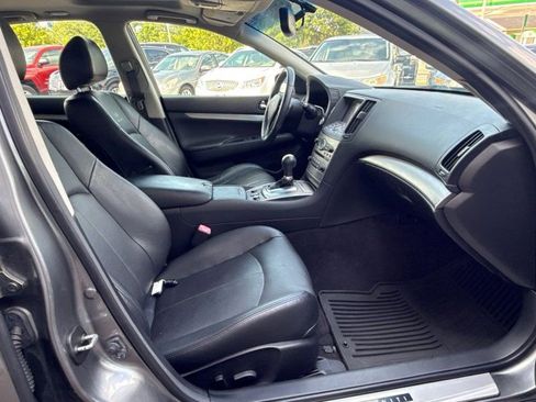 Used 2013 INFINITI G37 x Sedan w/ Premium Pkg AWD/4WD image 15
