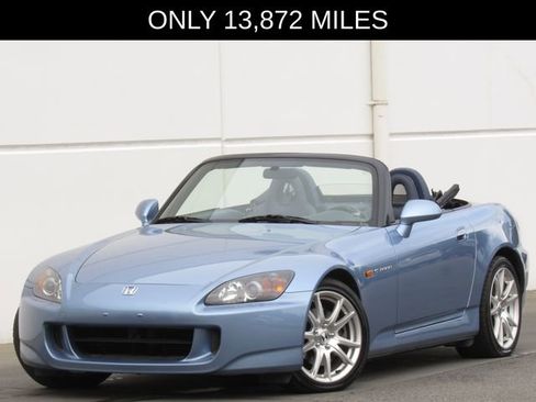 Used 2004 Honda S2000 image 1