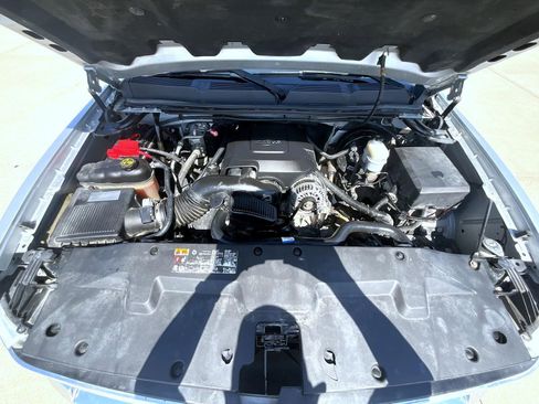 Used 2012 Chevrolet Silverado 1500 LT AWD/4WD image 25