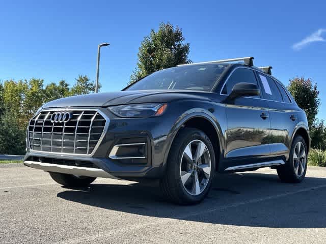 Used 2023 Audi Q5 2.0T Premium w/ Convenience Package AWD/4WD image 20