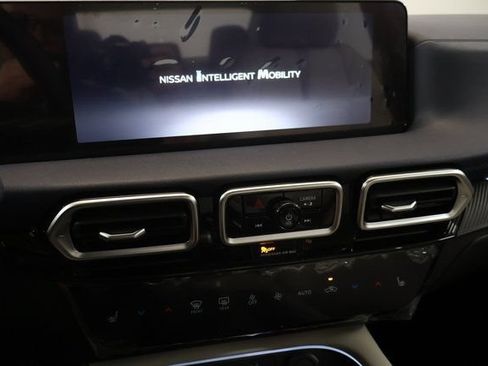 New 2026 Nissan Sentra SL w/ Floor Mat Package FWD image 20