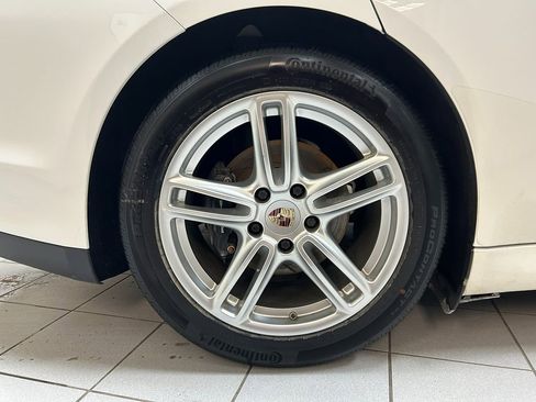 Used 2012 Porsche Panamera 4 image 71