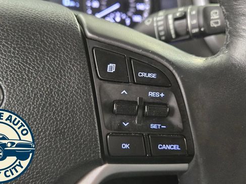 Used 2018 Hyundai Tucson Limited AWD/4WD image 13