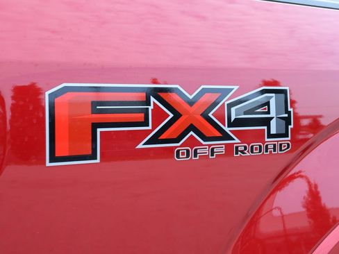 Used 2020 Ford F150 Platinum w/ Equipment Group 701A Luxury AWD/4WD image 8