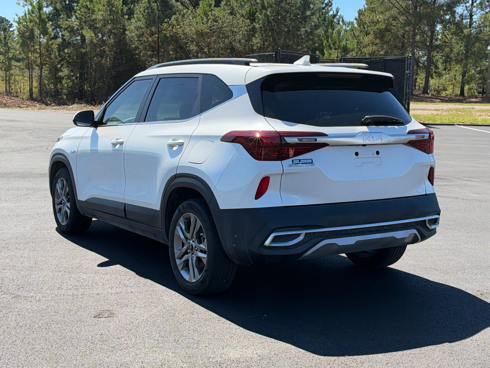 Used 2023 Kia Seltos S AWD/4WD image 7