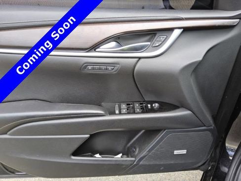 Used 2019 Cadillac XTS Luxury image 6