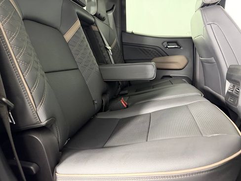 Used 2024 GMC Canyon Denali AWD/4WD image 29