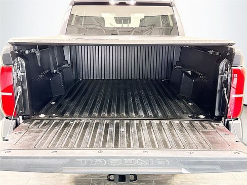 Used 2025 Toyota Tacoma SR5 RWD image 21