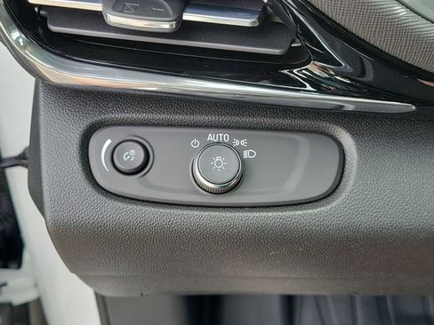 New 2026 Buick Envista Sport Touring w/ Convenience I Package FWD image 22