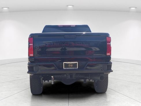 New 2026 Chevrolet Silverado 2500 High Country w/ Midnight Edition AWD/4WD image 5