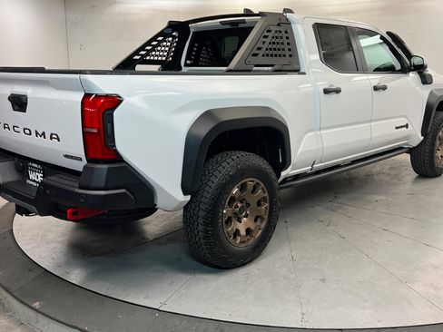 New 2026 Toyota Tacoma 4x4 Double Cab Hybrid image 5