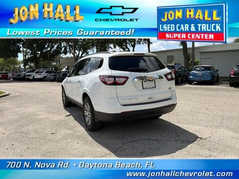 Used 2017 Chevrolet Traverse LT AWD/4WD image 8