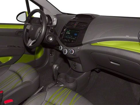 Used 2014 Chevrolet Spark LT FWD image 20