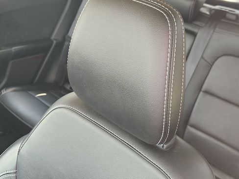 Used 2020 Ford Escape Titanium FWD image 25