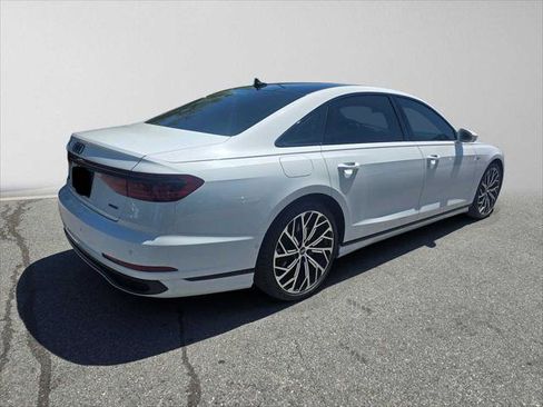 Used 2022 Audi A8 L 3.0T w/ Executive Package AWD/4WD image 3