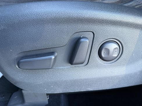 Used 2019 Hyundai Tucson Night image 14