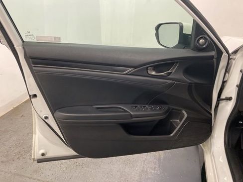 Used 2020 Honda Civic Sport Touring image 17