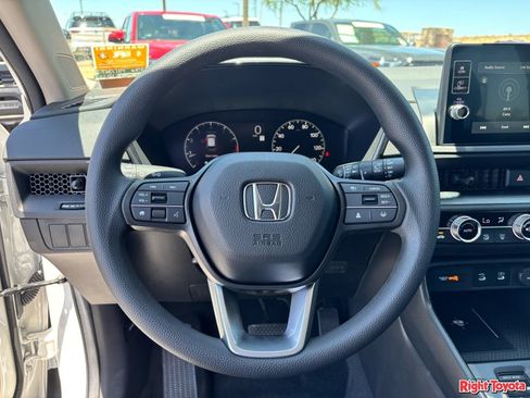 Used 2026 Honda CR-V EX image 21