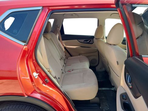 Used 2016 Nissan Rogue S FWD image 20