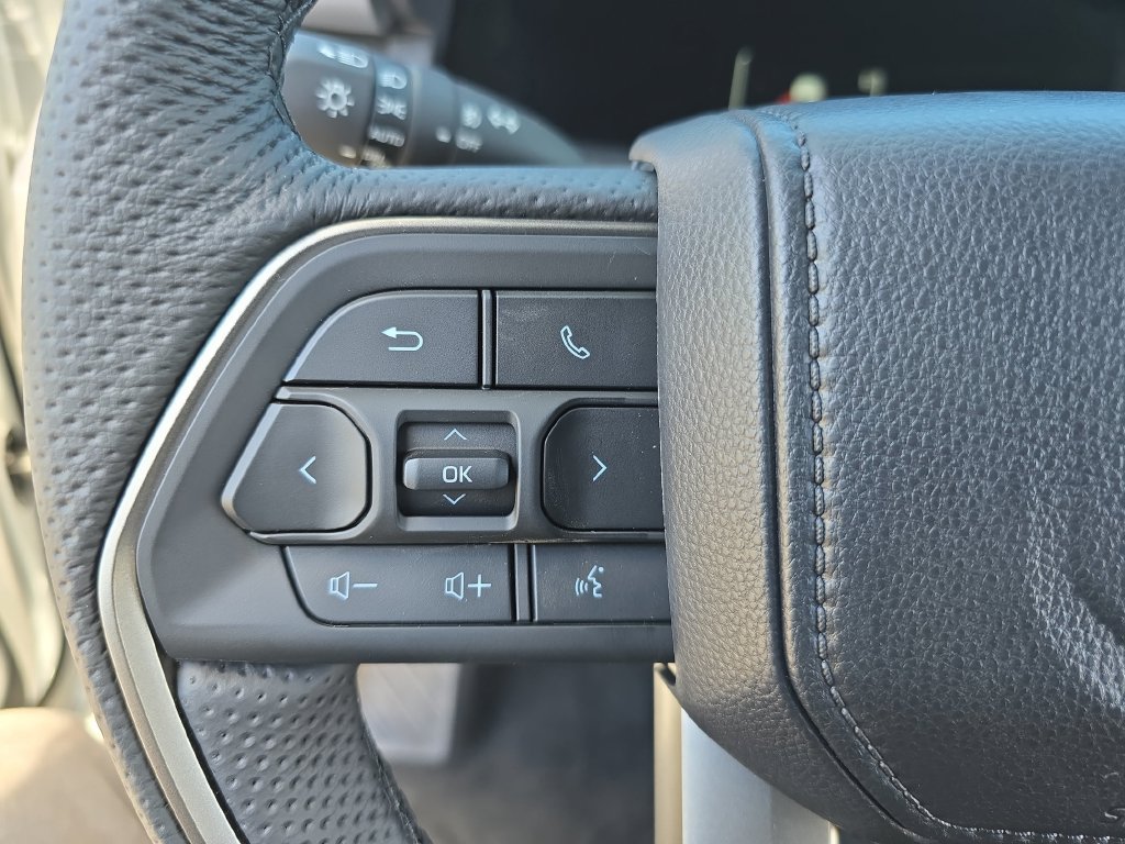 Used 2026 Toyota Tacoma TRD Off-Road AWD/4WD image 18