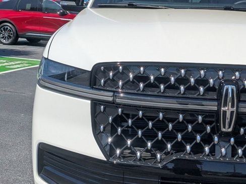 New 2026 Lincoln Navigator Black Label image 10
