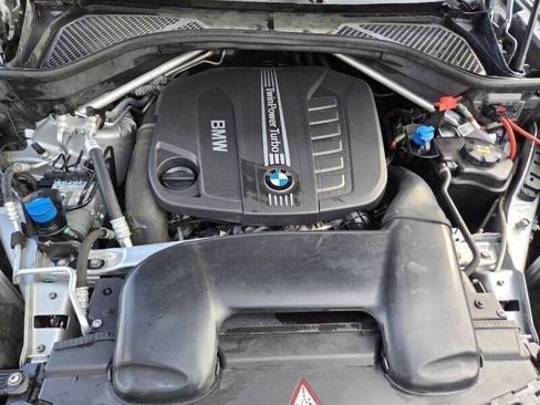 Used 2015 BMW X5 xDrive35d AWD/4WD image 18