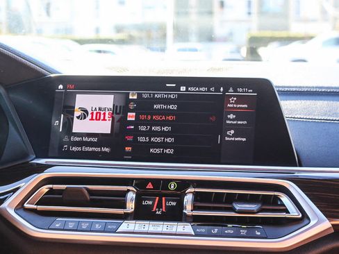 Certified 2023 BMW X6 xDrive40i image 14