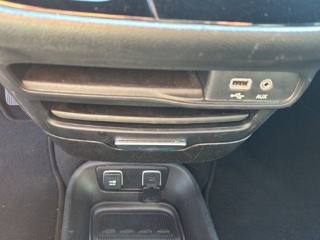Used 2019 Chrysler Pacifica Touring-L w/ S Appearance Package FWD image 27