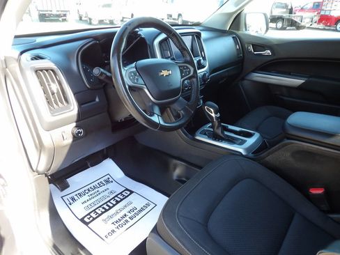 Used 2022 Chevrolet Colorado LT w/ Fleet Safety Package RWD image 16