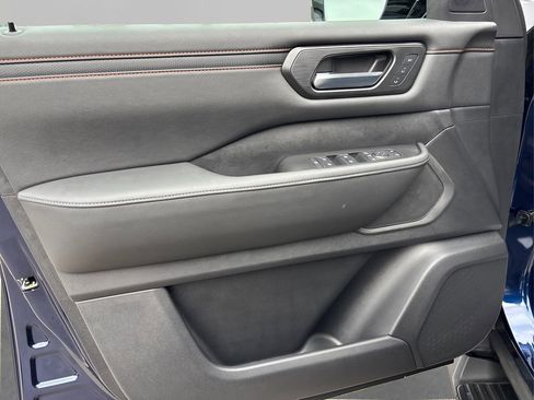 New 2026 Nissan Armada PRO-4X w/ Captain's Chari Seat Package image 25