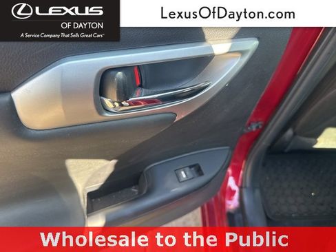 Used 2013 Lexus CT 200h w/ Seat Comfort Pkg image 28