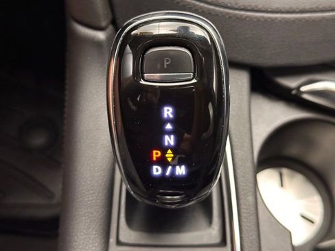 Used 2020 Cadillac XT6 Premium Luxury AWD/4WD image 19
