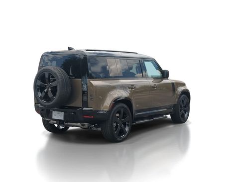 New 2026 Land Rover Defender 110 X-Dynamic SE AWD/4WD image 8