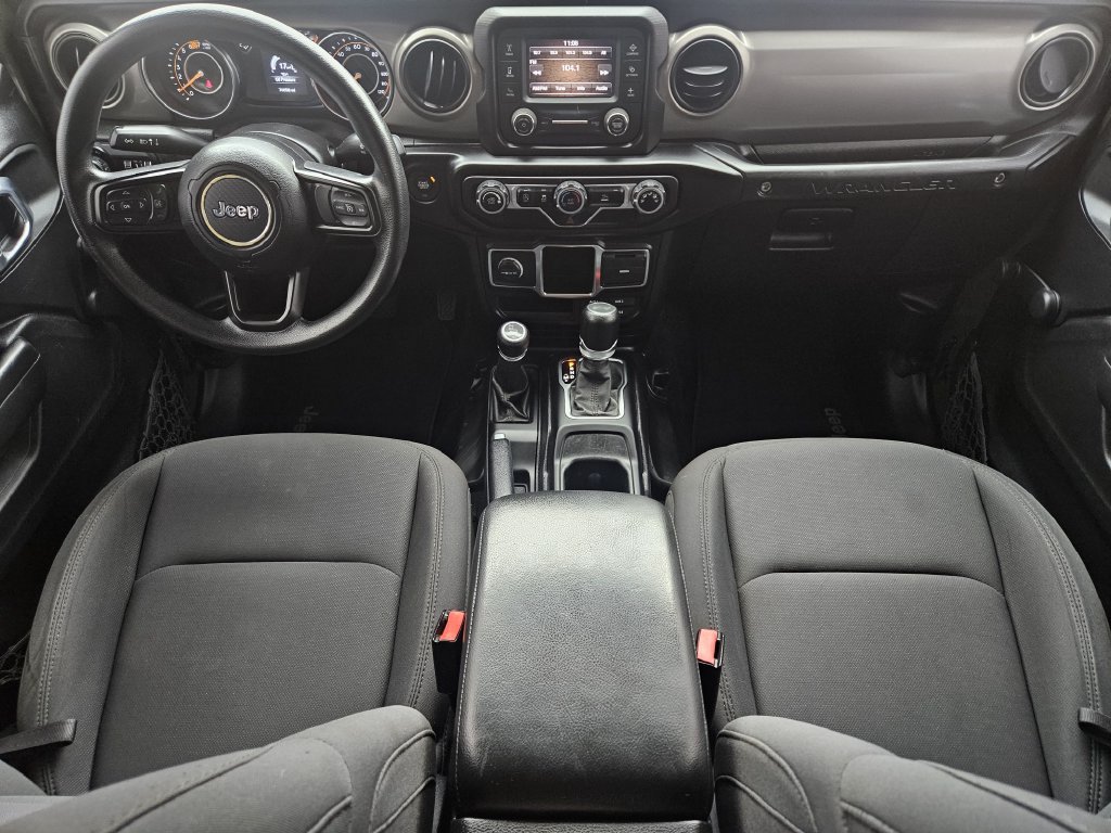 Used 2021 Jeep Wrangler Unlimited Sport AWD/4WD image 25